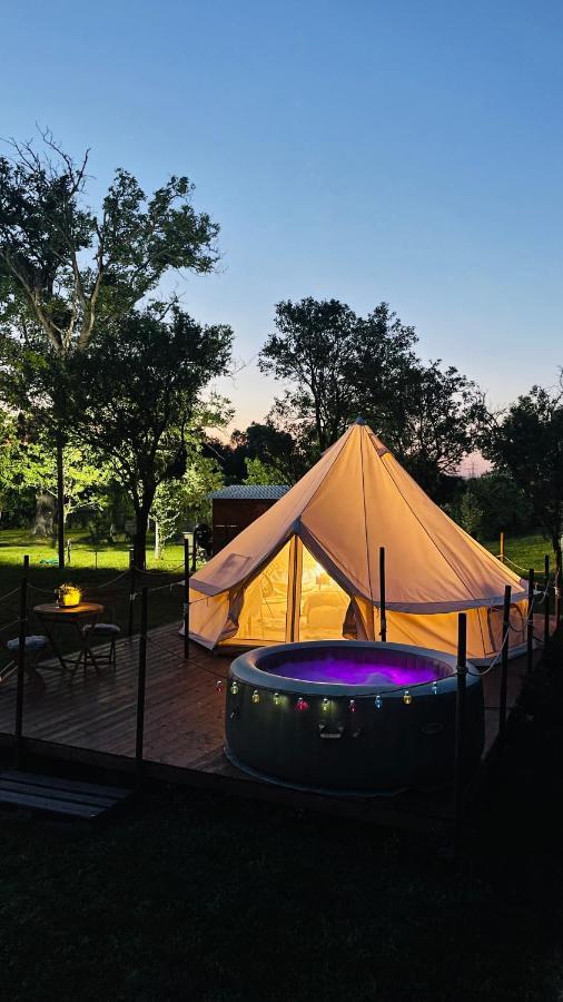 Green Garden Glamping Retezat Balánbánya Kültér fotó