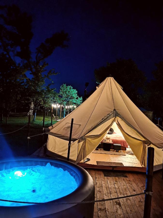 Green Garden Glamping Retezat Balánbánya Kültér fotó