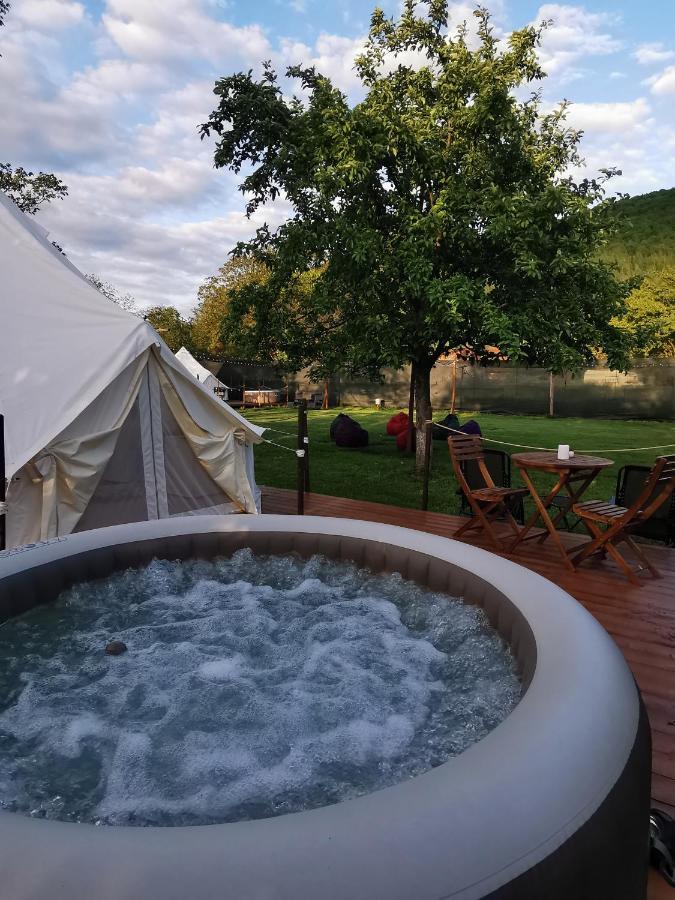 Green Garden Glamping Retezat Balánbánya Kültér fotó