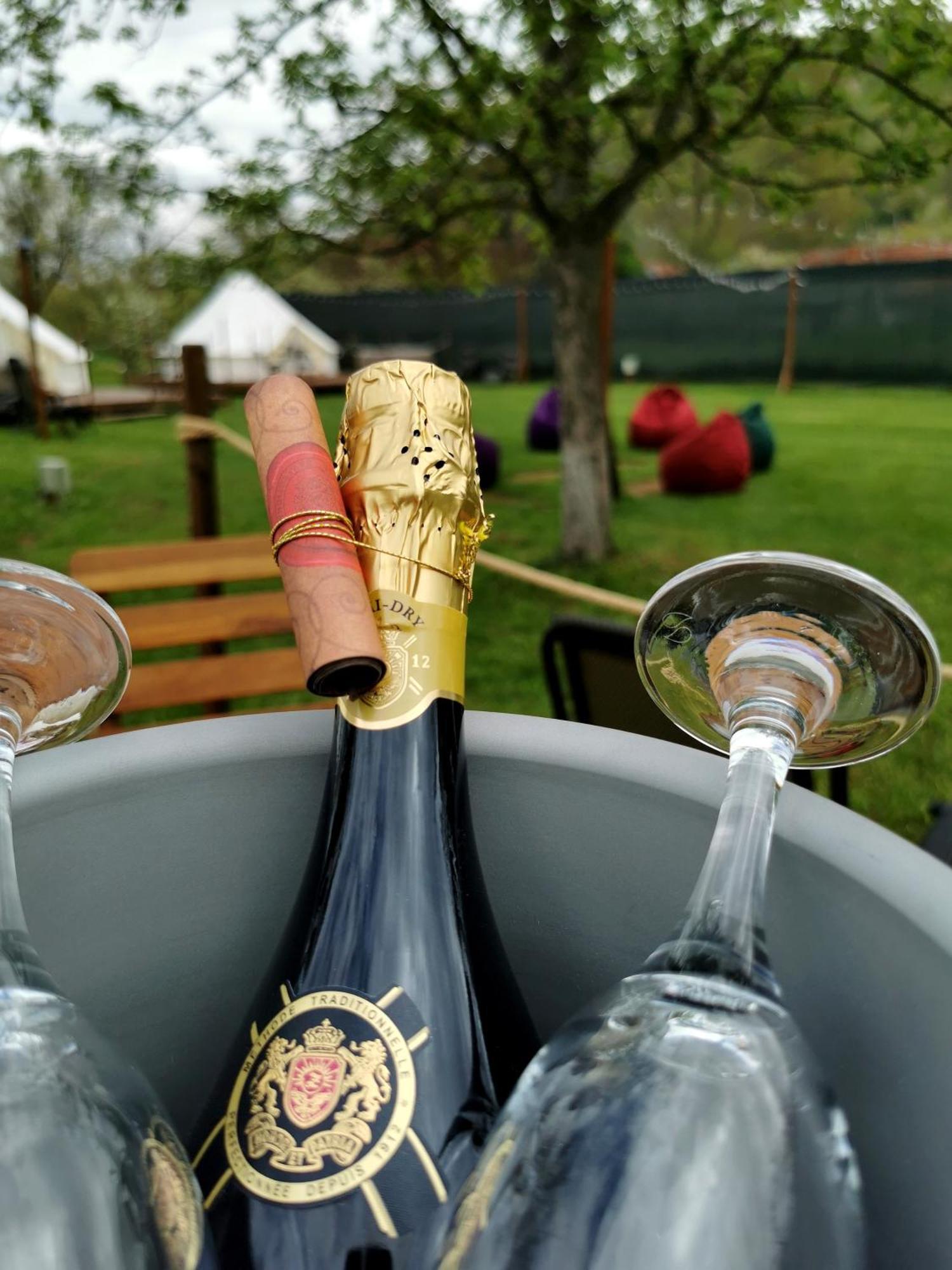 Green Garden Glamping Retezat Balánbánya Kültér fotó